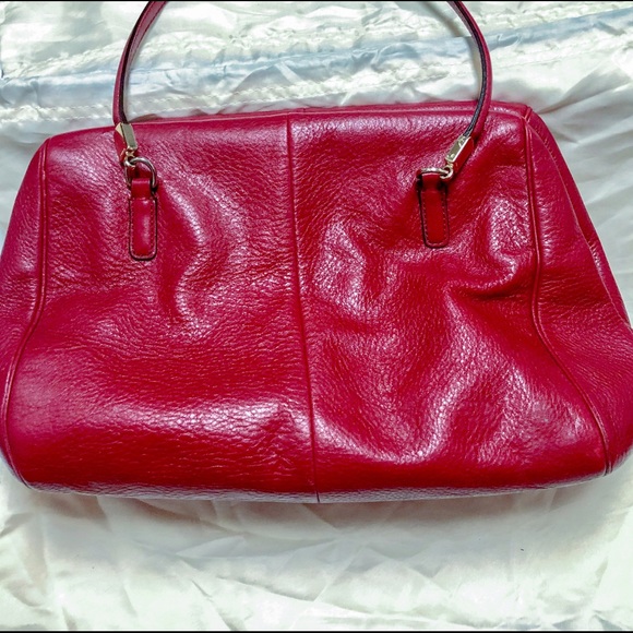 💯% Authentic COACH Red Leather Handbag - Picture 3 of 6